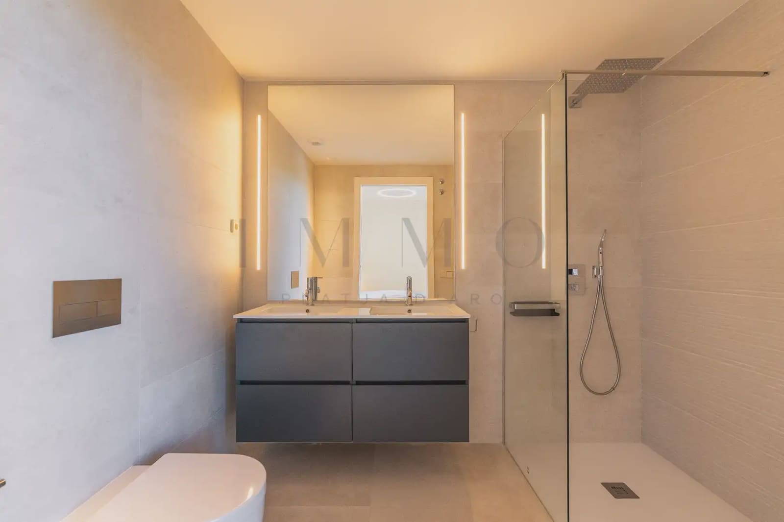 2 bedroom Flat for sale in Platja d'Aro with pool garage - € 1,140,000 (Ref: 9770048)