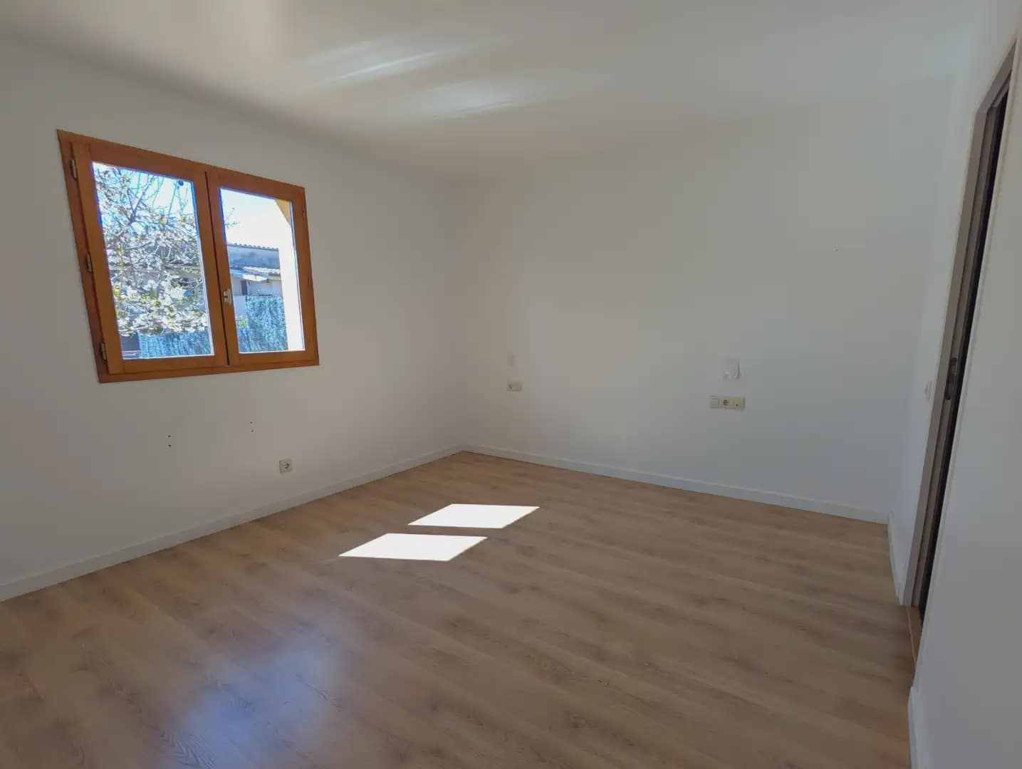 4 bedroom Semi-detached Villa for sale in Santa Cristina d'Aro with garage - € 469,000 (Ref: 9783476)