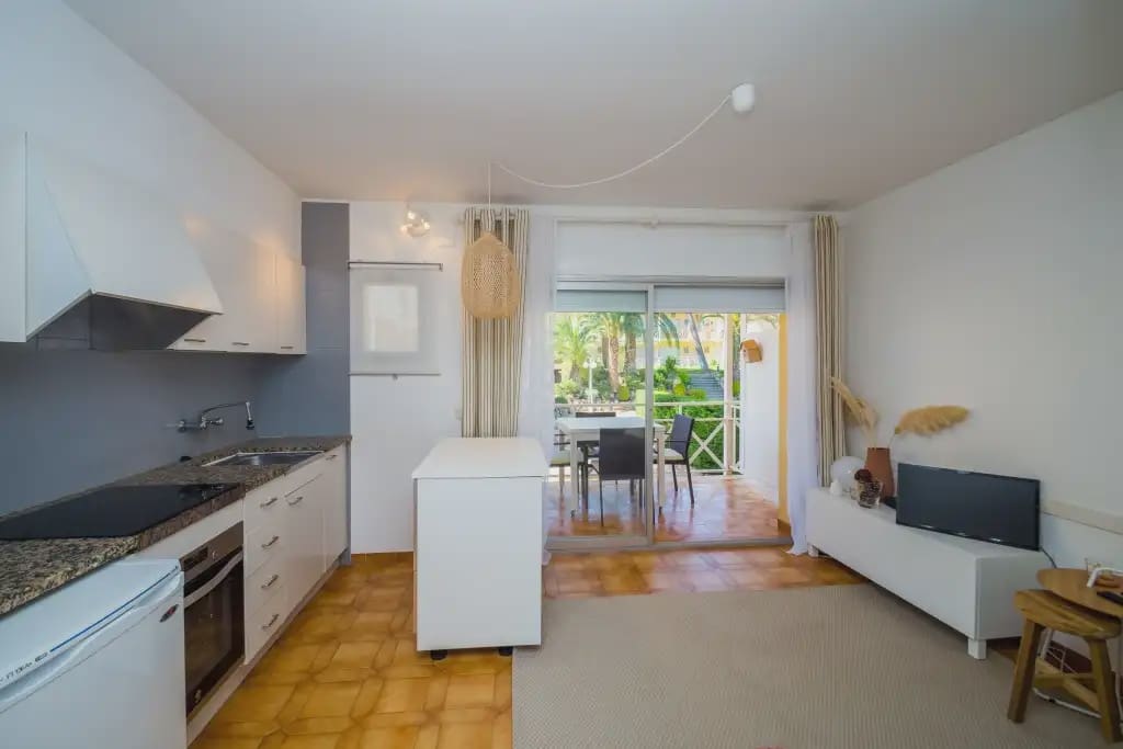 1 chambre Appartement de Plage à vendre à Castell d'Aro avec piscine - 185 000 € (Ref: 9784438)