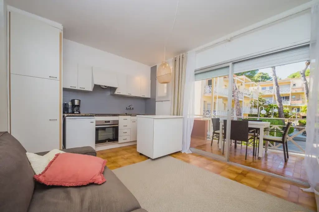 1 chambre Appartement de Plage à vendre à Castell d'Aro avec piscine - 185 000 € (Ref: 9784438)