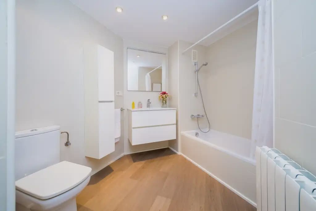 1 sypialnia Apartament przy plaży na sprzedaż w S'Agaro z basenem garażem - 335 000 € (Ref: 9794923)