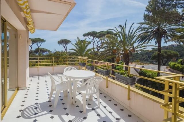 1 sypialnia Apartament przy plaży na sprzedaż w S'Agaro, Castell-Platja d'Aro z basenem garażem - 335 000 € (Ref: 9794923)