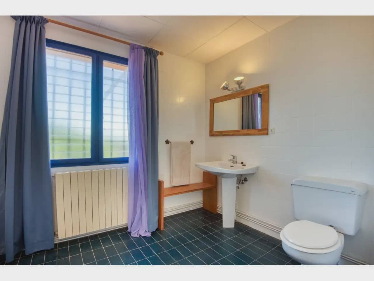 4 chambre Villa/Maison à vendre à S'Agaro avec piscine garage - 850 000 € (Ref: 9795603)