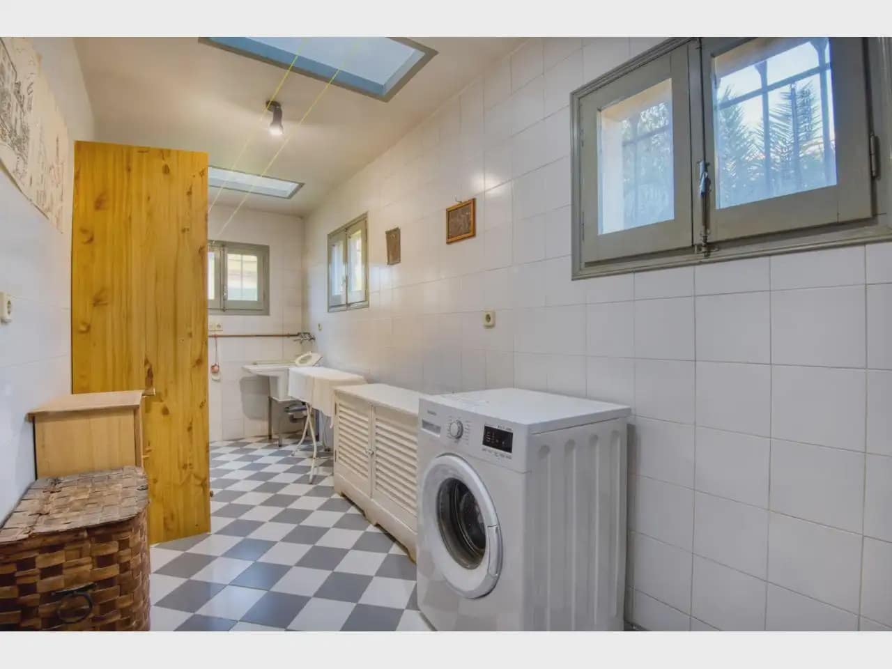 4 chambre Villa/Maison à vendre à S'Agaro avec piscine garage - 850 000 € (Ref: 9795603)