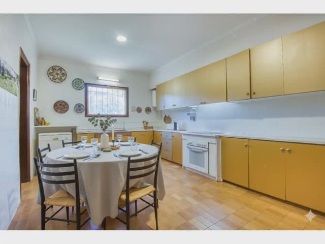 4 chambre Villa/Maison à vendre à S'Agaro, Castell-Platja d'Aro avec piscine garage - 850 000 € (Ref: 9795603)