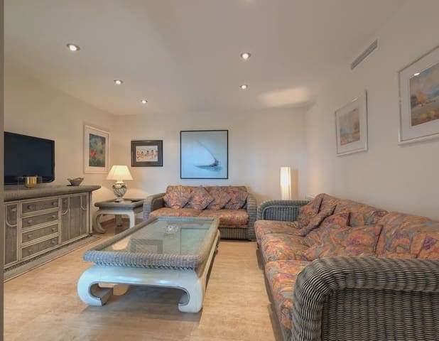 3 soveværelse Strandlejlighed til salg i Platja d'Aro, Castell-Platja d'Aro med garage - € 700.000 (Ref: 9814410)