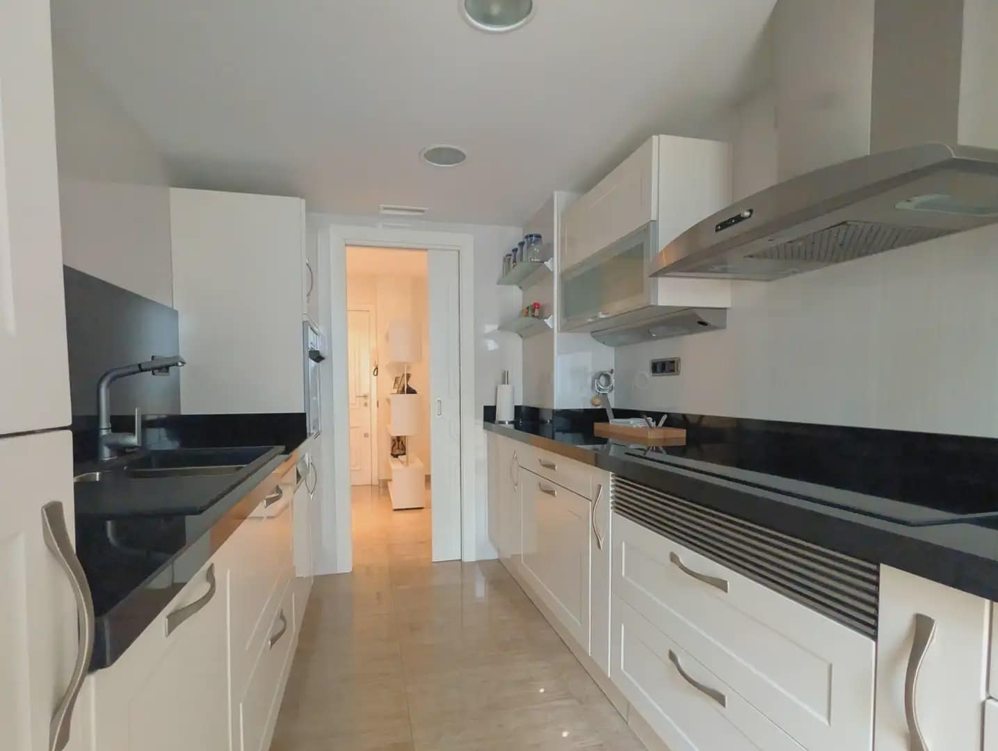 3 soveværelse Strandlejlighed til salg i Platja d'Aro med garage - € 700.000 (Ref: 9814410)