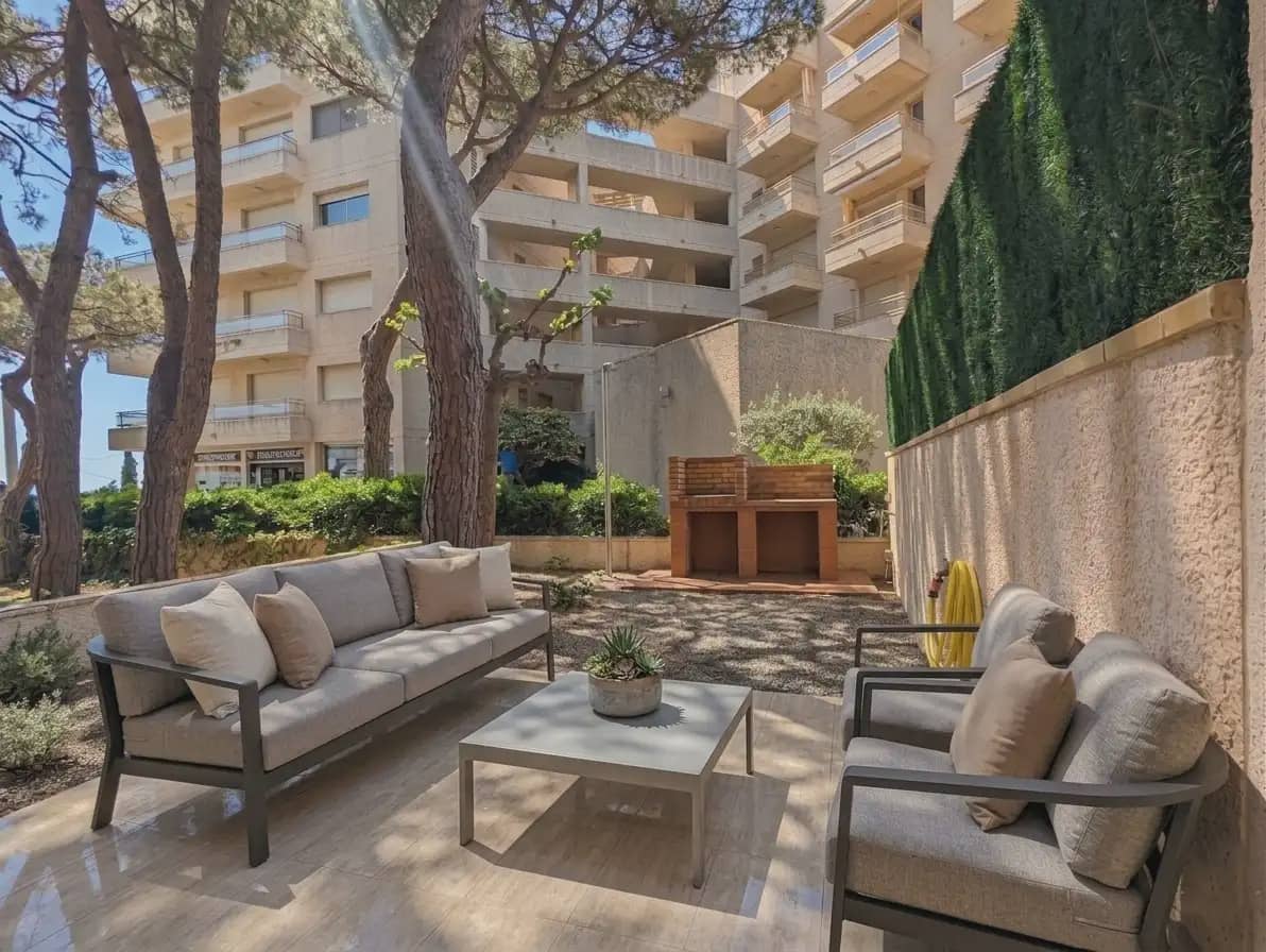 3 soveværelse Strandlejlighed til salg i Platja d'Aro med garage - € 700.000 (Ref: 9814410)