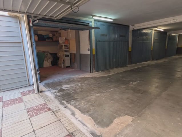 Garage zu verkaufen in Platja d'Aro, Castell-Platja d'Aro - 30.000 € (Ref: 9818419)
