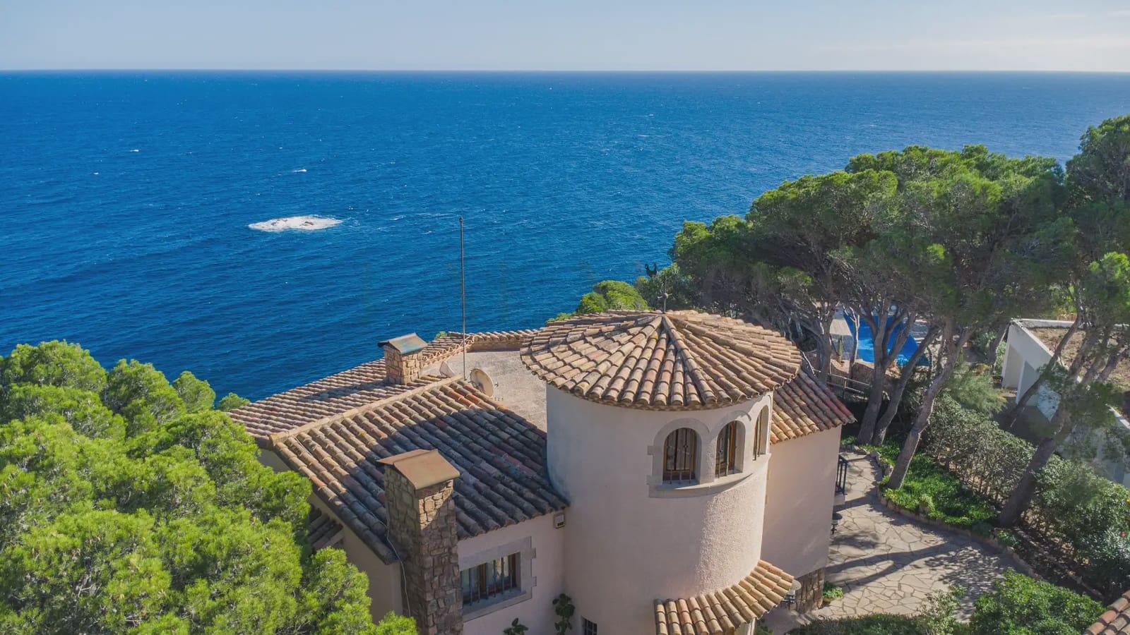 4 bedroom Villa for sale in Begur with pool garage - € 2,800,000 (Ref: 9818462)
