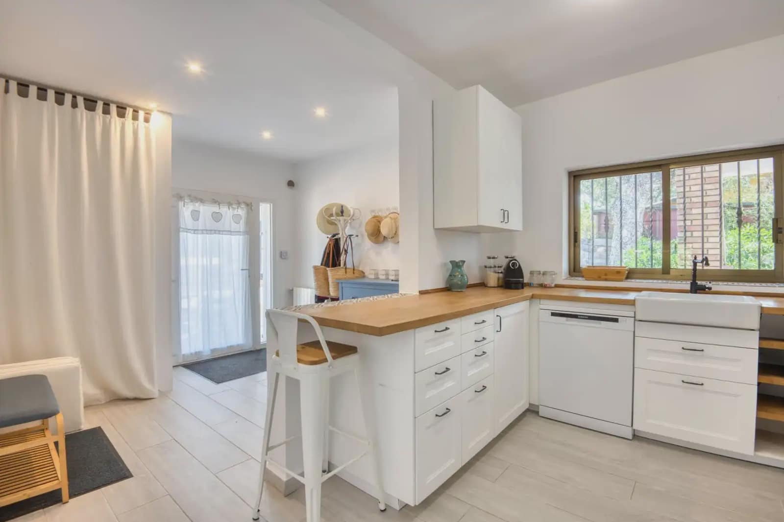 4 slaapkamer Villa te koop in Santa Cristina d'Aro met zwembad garage - € 495.000 (Ref: 9818726)