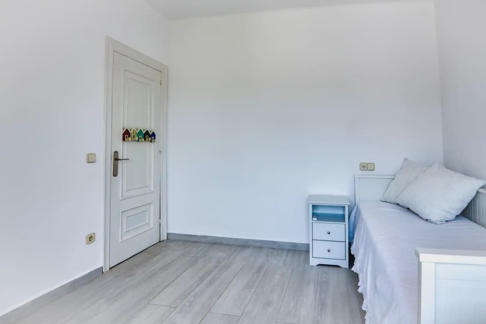 4 slaapkamer Villa te koop in Santa Cristina d'Aro met zwembad garage - € 495.000 (Ref: 9818726)