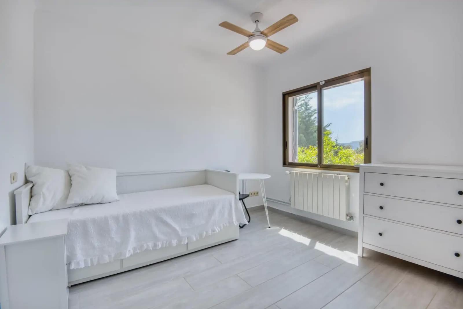 4 slaapkamer Villa te koop in Santa Cristina d'Aro met zwembad garage - € 495.000 (Ref: 9818726)