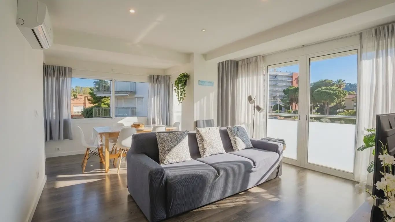 2 chambre Appartement à vendre à Platja d'Aro avec piscine garage - 315 000 € (Ref: 9820803)