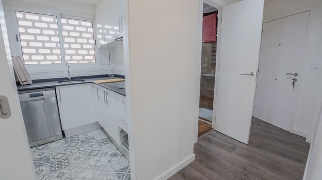 2 quarto Apartamento para venda em Platja d'Aro, Castell-Platja d'Aro com piscina garagem - 310 000 € (Ref: 9820803)