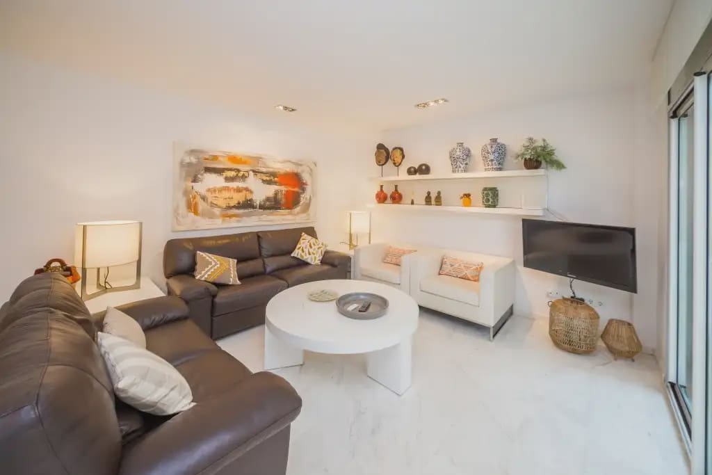 Flat for sale in Platja d'Aro with pool garage - € 665,000 (Ref: 9825811)