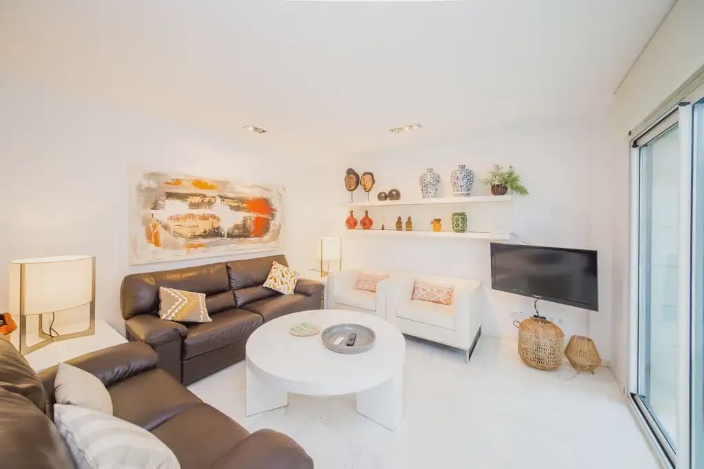 Flat for sale in Platja d'Aro with pool garage - € 665,000 (Ref: 9825811)