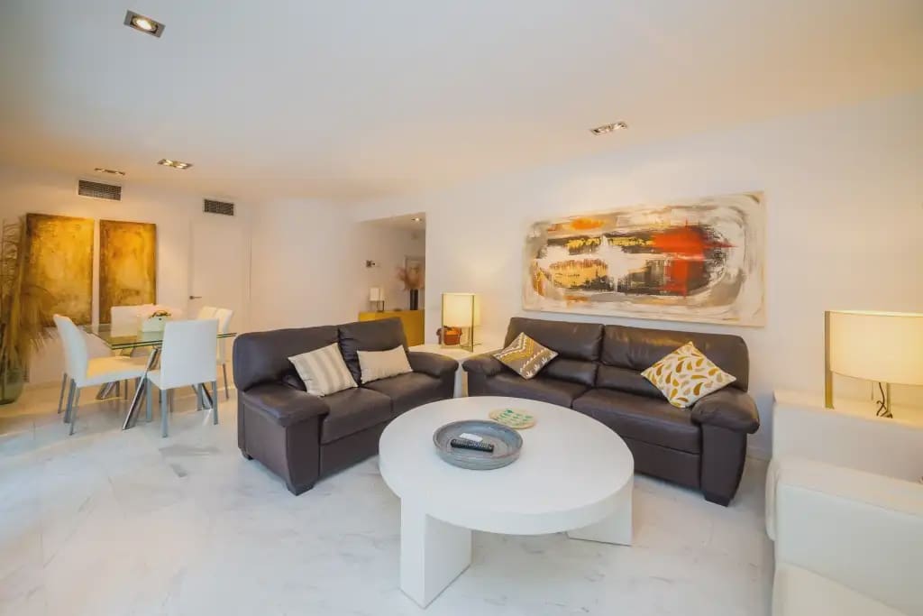 Flat for sale in Platja d'Aro with pool garage - € 665,000 (Ref: 9825811)