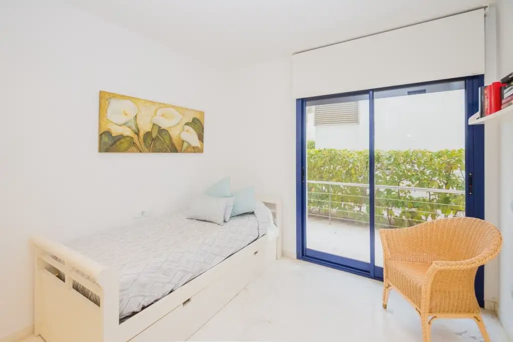 Flat for sale in Platja d'Aro with pool garage - € 665,000 (Ref: 9825811)