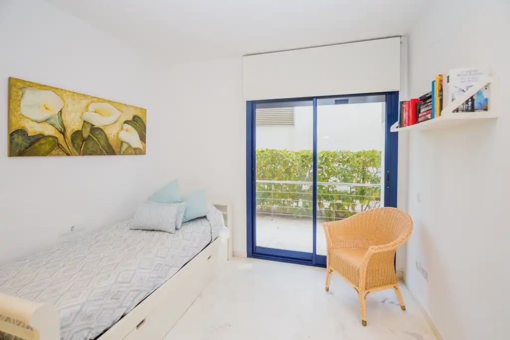 Flat for sale in Platja d'Aro with pool garage - € 665,000 (Ref: 9825811)