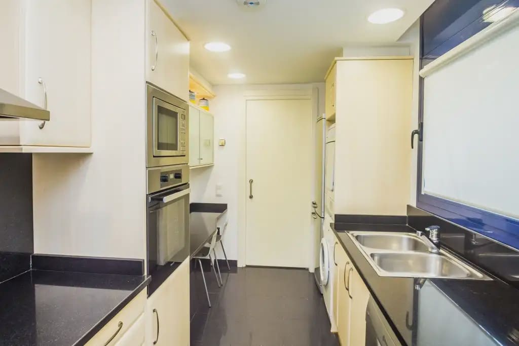 Flat for sale in Platja d'Aro with pool garage - € 665,000 (Ref: 9825811)