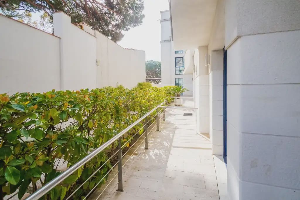 Flat for sale in Platja d'Aro with pool garage - € 665,000 (Ref: 9825811)