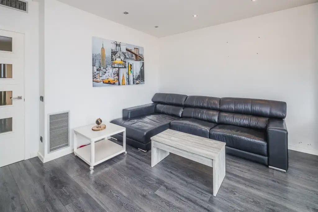 3 bedroom Apartment for sale in Calonge i Sant Antoni - € 275,000 (Ref: 9858913)