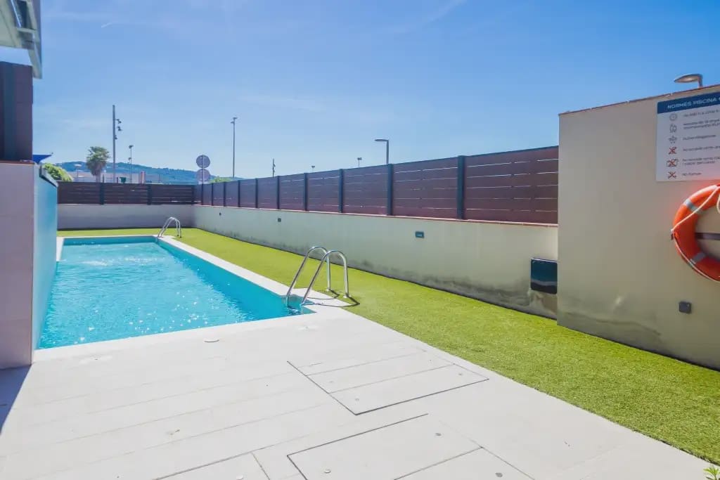 2 sypialnia Apartament na sprzedaż w Calonge i Sant Antoni z basenem garażem - 415 000 € (Ref: 9867234)
