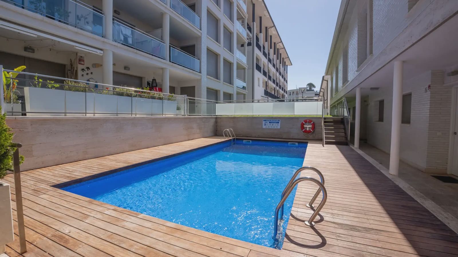 Apartamento de 3 habitaciones en Platja d'Aro en venta con piscina garaje - 449.000 € (Ref: 9874377)