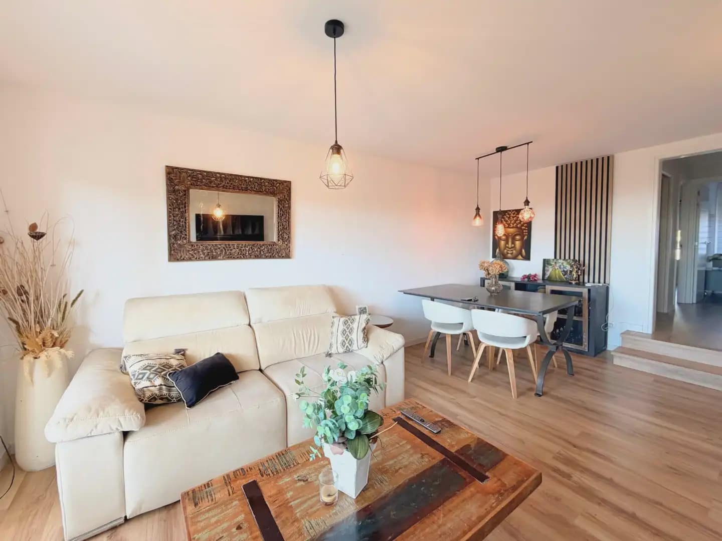 Apartamento de 2 habitaciones en Sant Feliu de Guíxols en venta con piscina - 425.000 € (Ref: 9876813)