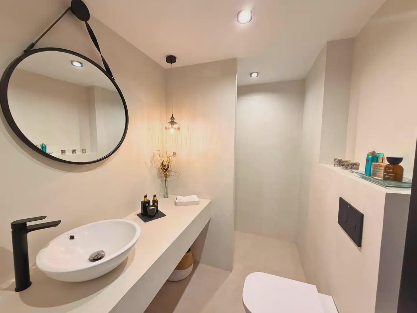 Apartamento de 2 habitaciones en Sant Feliu de Guíxols en venta con piscina - 425.000 € (Ref: 9876813)