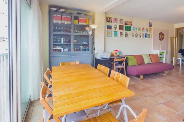 3 sovrum Strandlägenhet till salu i Platja d'Aro, Castell-Platja d'Aro - 299 500 € (Ref: 9895360)