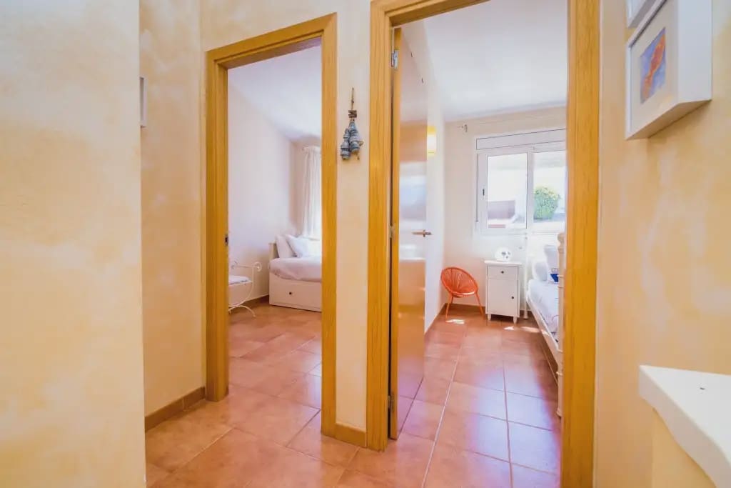 3 sypialnia Dom na sprzedaż w Castell d'Aro z basenem garażem - 360 000 € (Ref: 9904697)