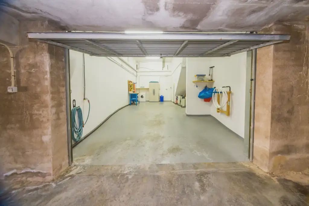 3 sypialnia Dom na sprzedaż w Castell d'Aro z basenem garażem - 360 000 € (Ref: 9904697)