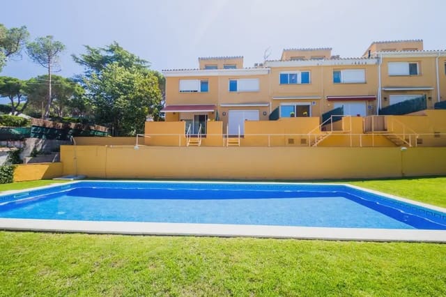 3 sypialnia Dom na sprzedaż w Castell d'Aro, Castell-Platja d'Aro z basenem garażem - 360 000 € (Ref: 9904697)