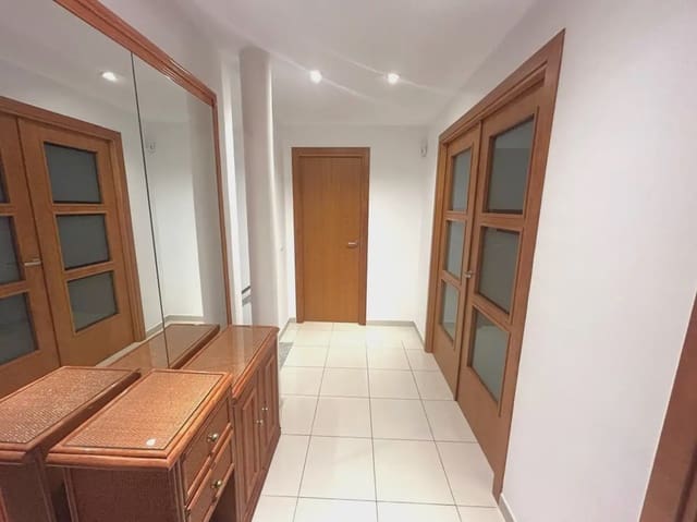 3 soverom Leilighet til salgs i Castell d'Aro, Castell-Platja d'Aro med svømmebasseng garasje - € 475 000 (Ref: 9914565)