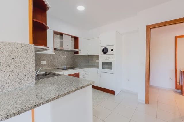 3 soverom Leilighet til salgs i Castell d'Aro, Castell-Platja d'Aro med svømmebasseng garasje - € 475 000 (Ref: 9914565)