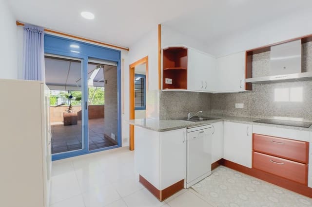 3 soverom Leilighet til salgs i Castell d'Aro, Castell-Platja d'Aro med svømmebasseng garasje - € 475 000 (Ref: 9914565)