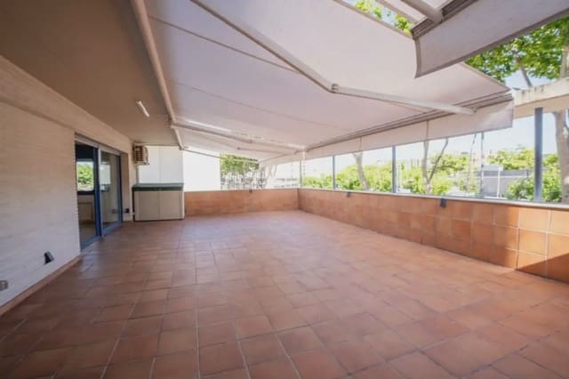 3 sypialnia Apartament na sprzedaż w Platja d'Aro, Castell-Platja d'Aro z basenem garażem - 475 000 € (Ref: 9914565)