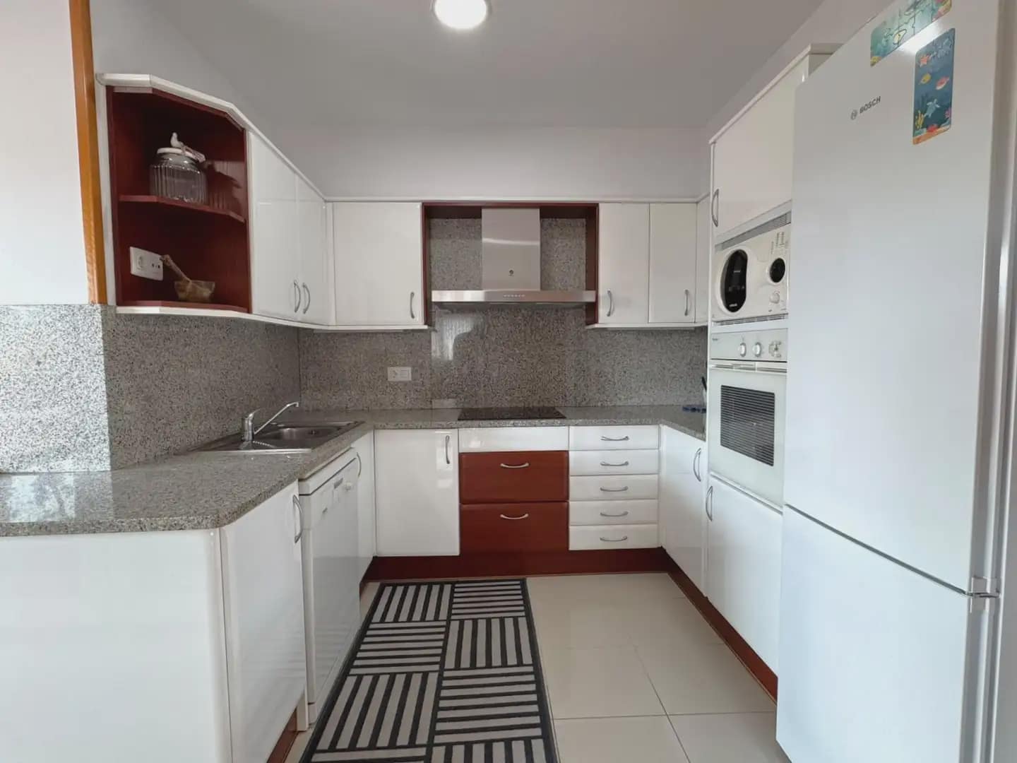 3 sypialnia Apartament na sprzedaż w Platja d'Aro z basenem garażem - 475 000 € (Ref: 9914565)