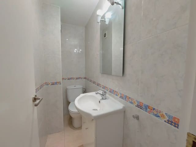3 slaapkamer Flat te koop in Platja d'Aro, Castell-Platja d'Aro - € 375.000 (Ref: 9928473)