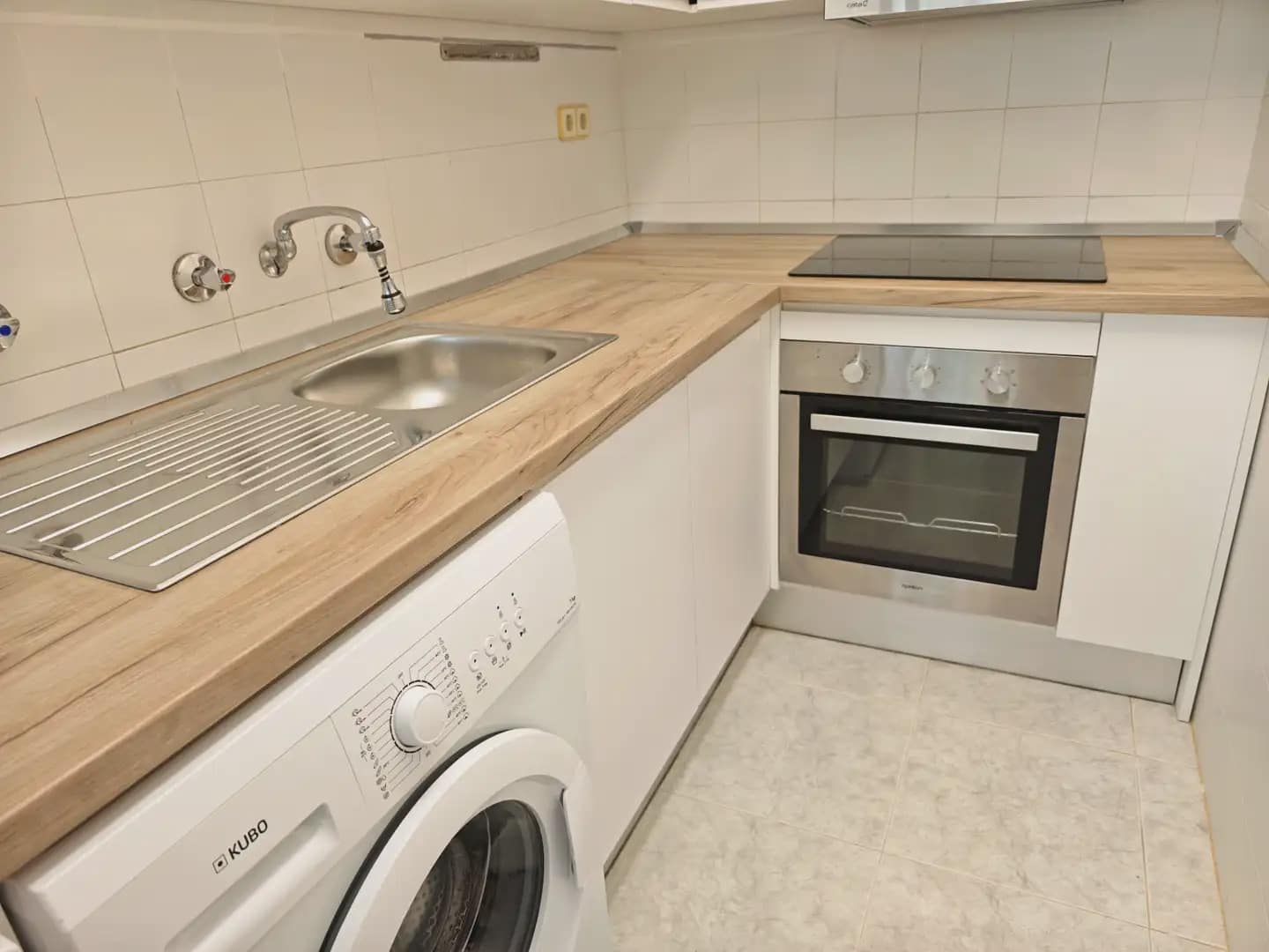 2 bedroom Apartment for sale in Castell-Platja d'Aro - € 300,000 (Ref: 9937424)
