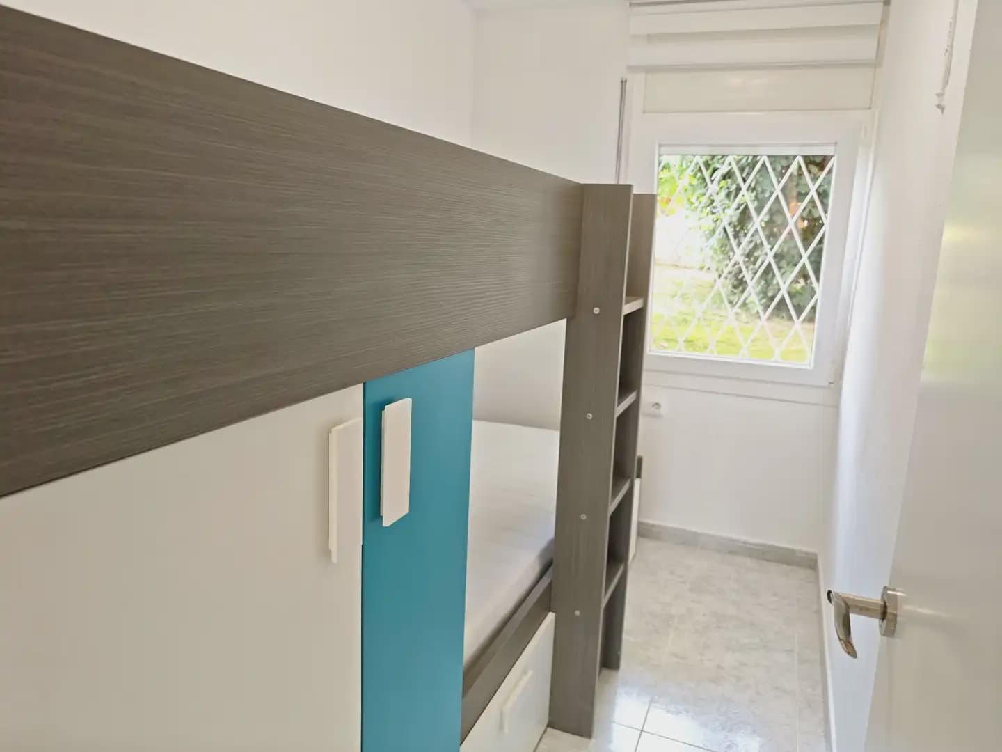 2 bedroom Apartment for sale in Castell-Platja d'Aro - € 300,000 (Ref: 9937424)