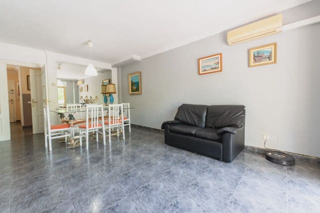 Apartamento de 3 habitaciones en Castell d'Aro, Castell-Platja d'Aro en venta con garaje - 340.000 € (Ref: 9943210)