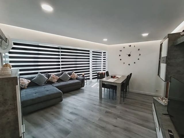 Studio à vendre à S'Agaro, Castell-Platja d'Aro - 218 000 € (Ref: 9943225)