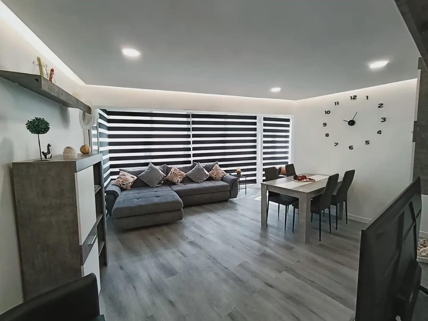 Studio à vendre à S'Agaro - 218 000 € (Ref: 9943225)