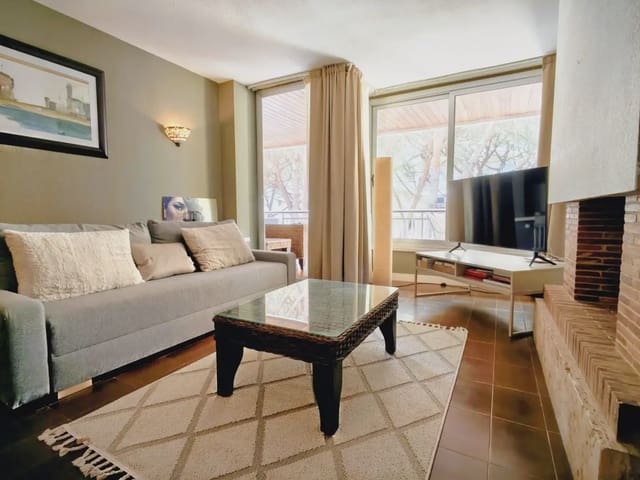 3 slaapkamer Strandappartement te koop in Platja d'Aro, Castell-Platja d'Aro - € 430.000 (Ref: 9948316)