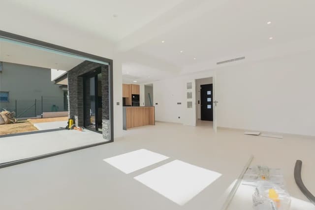4 soverom Villa til salgs i Calonge i Sant Antoni med svømmebasseng garasje - € 830 000 (Ref: 9954576)