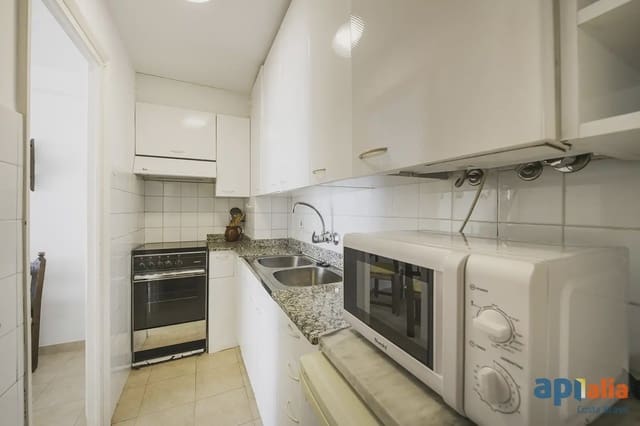 1 makuuhuone Ranta-asunto myytävänä paikassa Platja d'Aro, Castell-Platja d'Aro mukana 
autotalli - 250 000 € (Ref: 9964415)