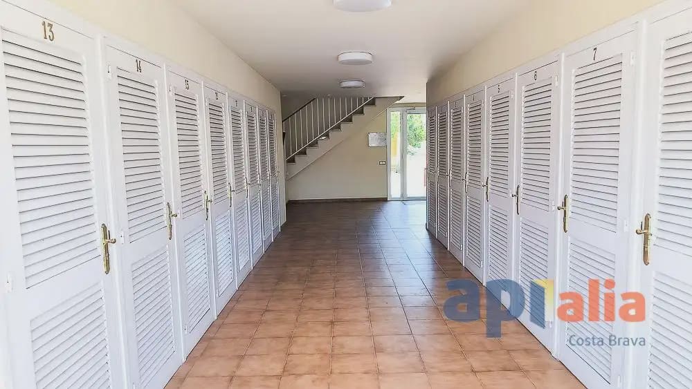 Apartamento de 2 habitaciones en Calonge i Sant Antoni en venta - 240.000 € (Ref: 9966948)